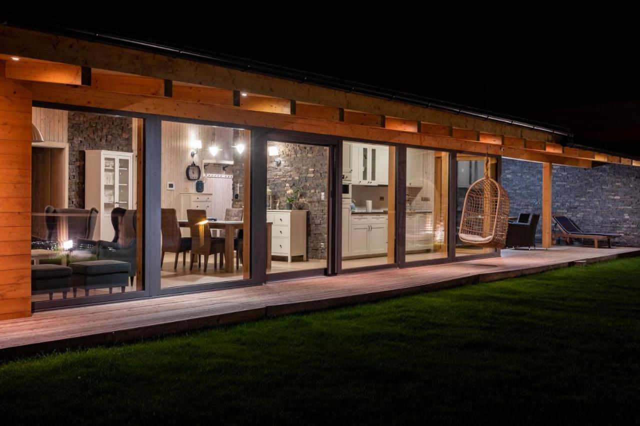 Marina Liptov Pri Liptovskej Mare Hotel Bobrovnik ภายนอก รูปภาพ